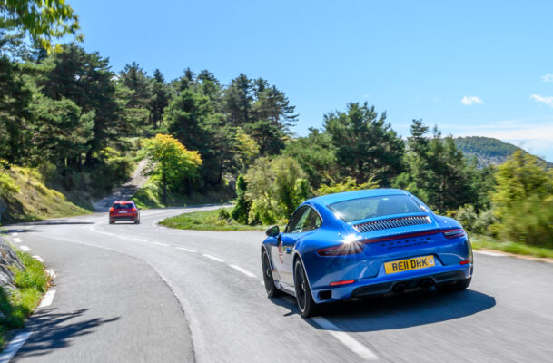THE DEREK BELL TOUR 2026